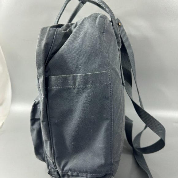 Fjallraven RE-KÅNKEN Classic GREY Backpack main image 10